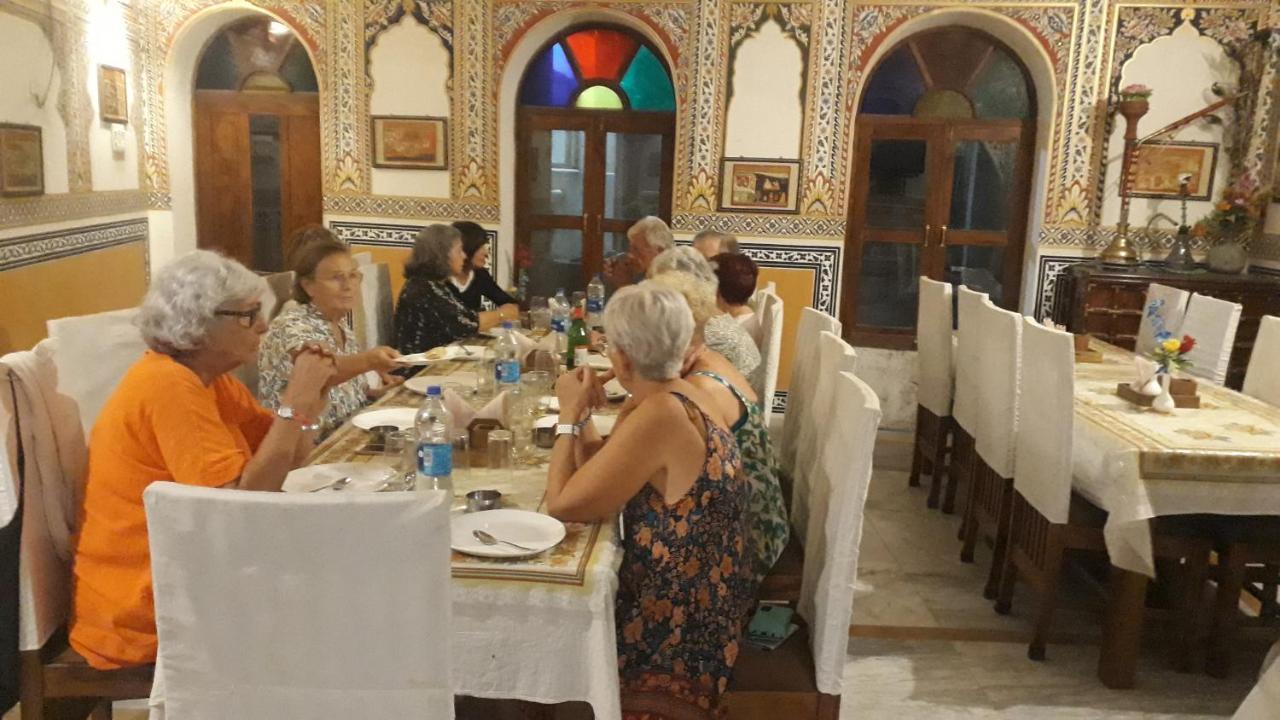 Hotel Radhika Haveli, Mandawa Mandāwa Dış mekan fotoğraf