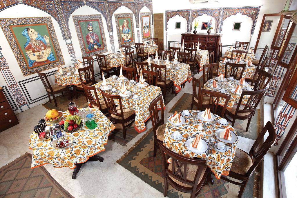 Hotel Radhika Haveli, Mandawa Mandāwa Dış mekan fotoğraf